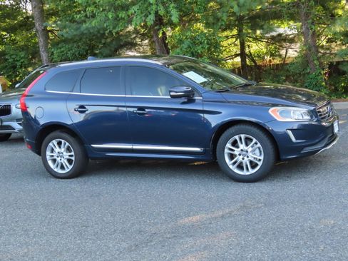 Used 2015 Volvo XC60 T5 Platinum FWD image 7