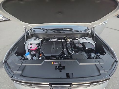 Used 2025 Hyundai Santa Fe SE image 43