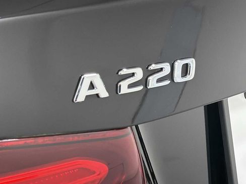 Used 2019 Mercedes-Benz A 220 4MATIC image 28