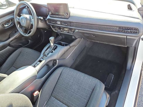 Used 2025 Honda HR-V LX image 29