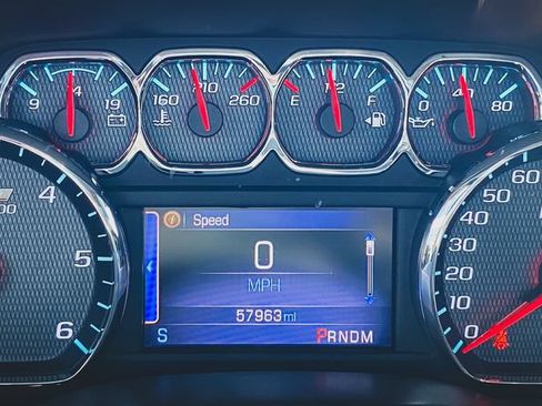 Used 2014 Chevrolet Silverado 1500 LT w/ LT Convenience Package AWD/4WD image 9