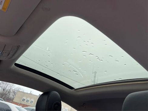 Used 2018 Mercedes-Benz E 400 4MATIC Coupe w/ Premium 1 Package image 16