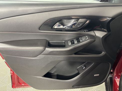 Used 2023 Chevrolet Traverse RS w/ LPO, Floor Liner Package image 14