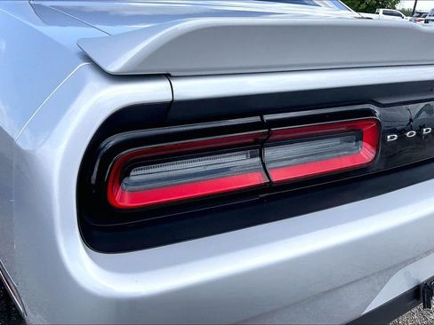 Used 2021 Dodge Challenger SXT image 18