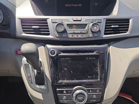 Used 2014 Honda Odyssey EX-L image 14