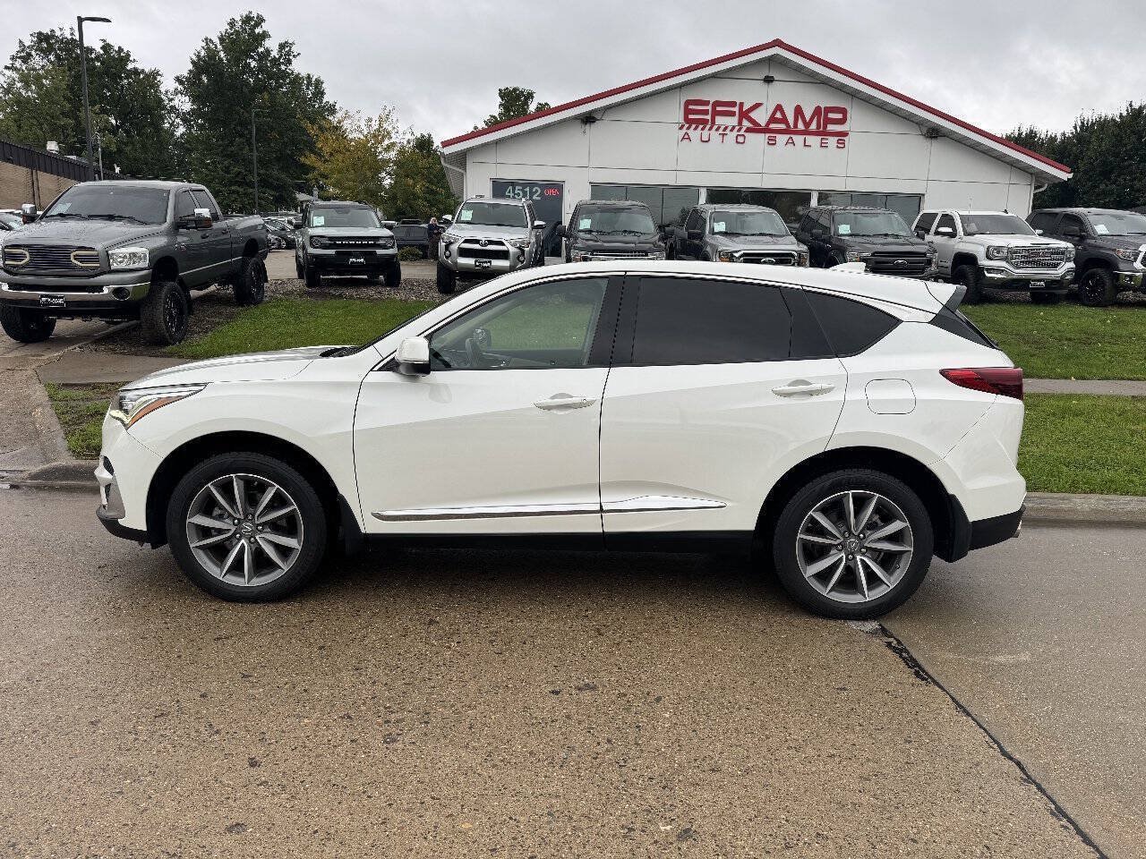 Used 2019 Acura RDX w/ Technology Package AWD/4WD image 2
