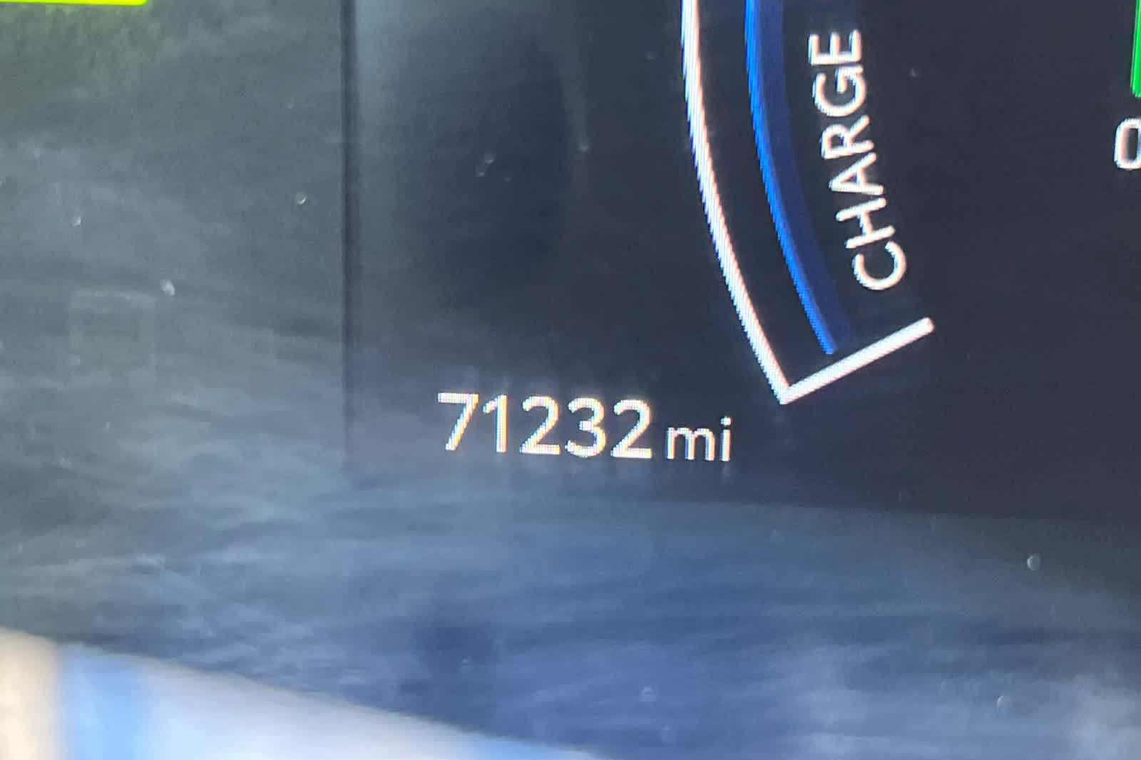 Used 2025 Toyota Camry LE FWD image 28