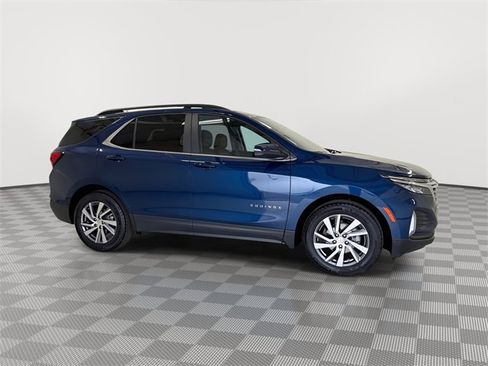 Certified 2023 Chevrolet Equinox LT image 13