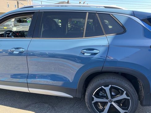 New 2026 Volkswagen Tiguan SE image 19