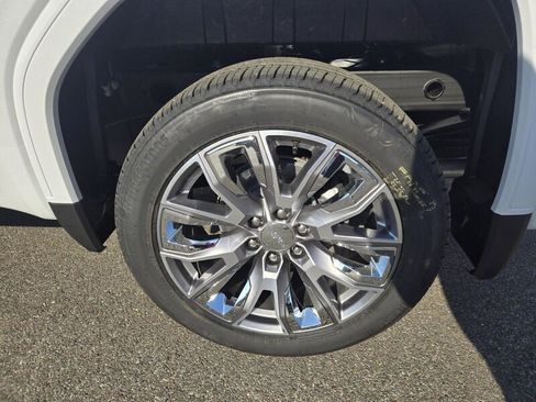 New 2026 GMC Sierra 1500 Denali AWD/4WD image 8
