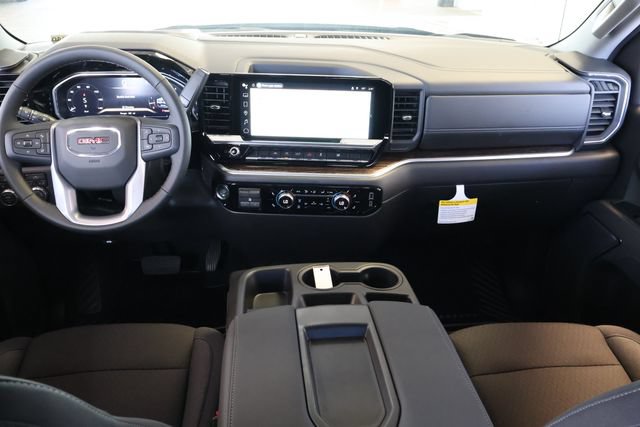 New 2026 GMC Sierra 1500 SLE w/ Max Trailering Package AWD/4WD image 18