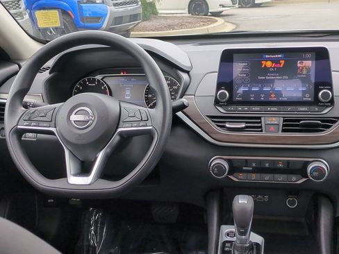 Certified 2024 Nissan Altima 2.5 SV image 20