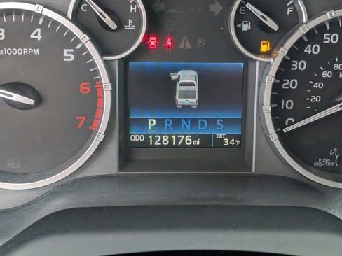 Used 2015 Toyota Tundra Limited image 11