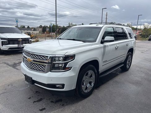 Used 2019 Chevrolet Tahoe LT AWD/4WD image 2