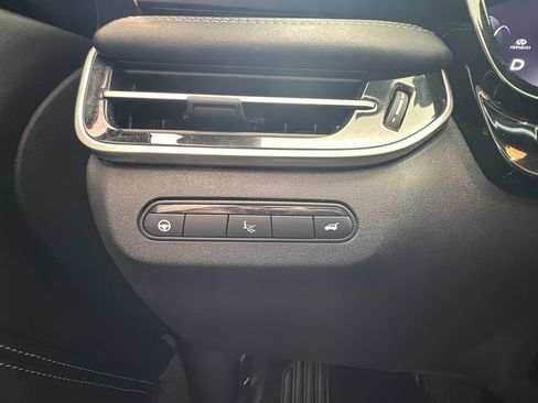 Used 2023 INFINITI QX60 Sensory AWD/4WD image 32