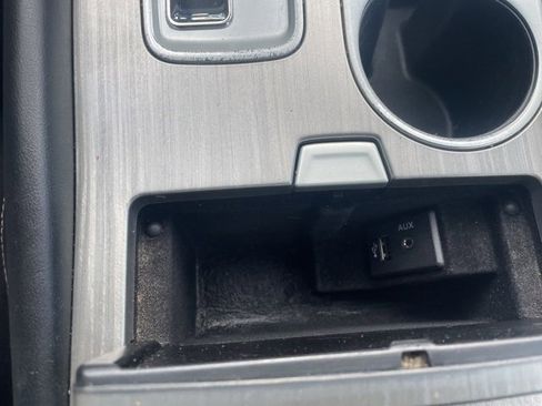 Used 2017 Nissan Murano SV image 29