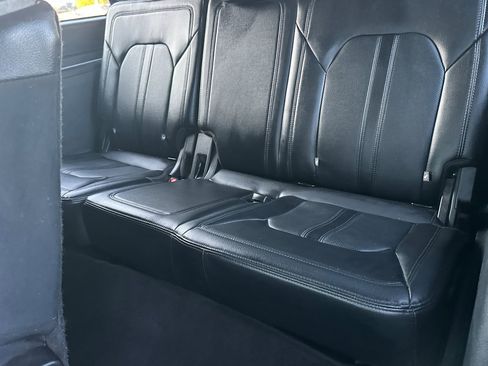 Used 2019 Ford Expedition Limited w/ Equipment Group 301A image 16