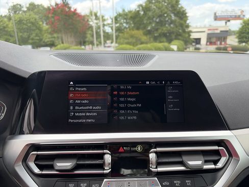 Used 2022 BMW 230i Coupe w/ Convenience Package RWD image 23