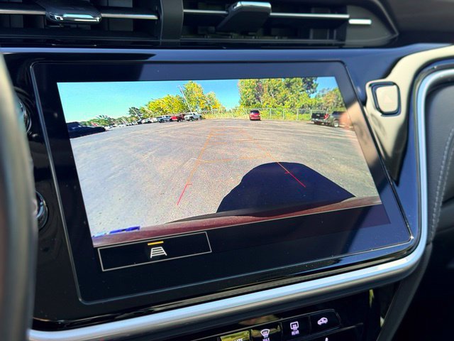 Used 2023 Chevrolet Bolt EUV LT w/ Comfort Package FWD image 15
