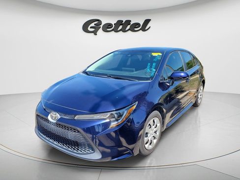 Used 2020 Toyota Corolla LE image 1