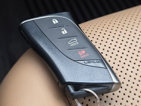 Used 2019 Lexus ES 350 image 34