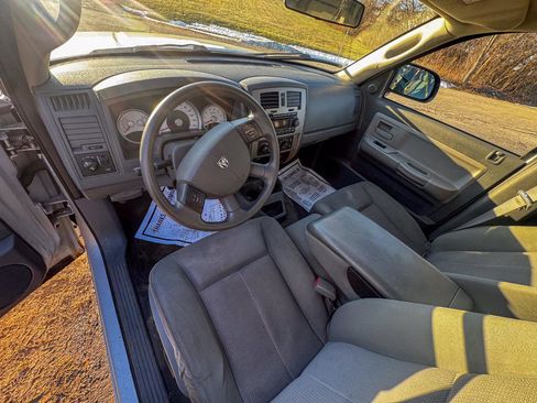Used 2006 Dodge Dakota SLT image 10