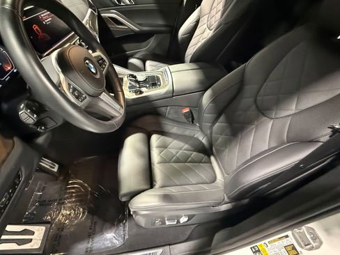 Used 2023 BMW X6 xDrive40i w/ M Sport Package AWD/4WD image 30