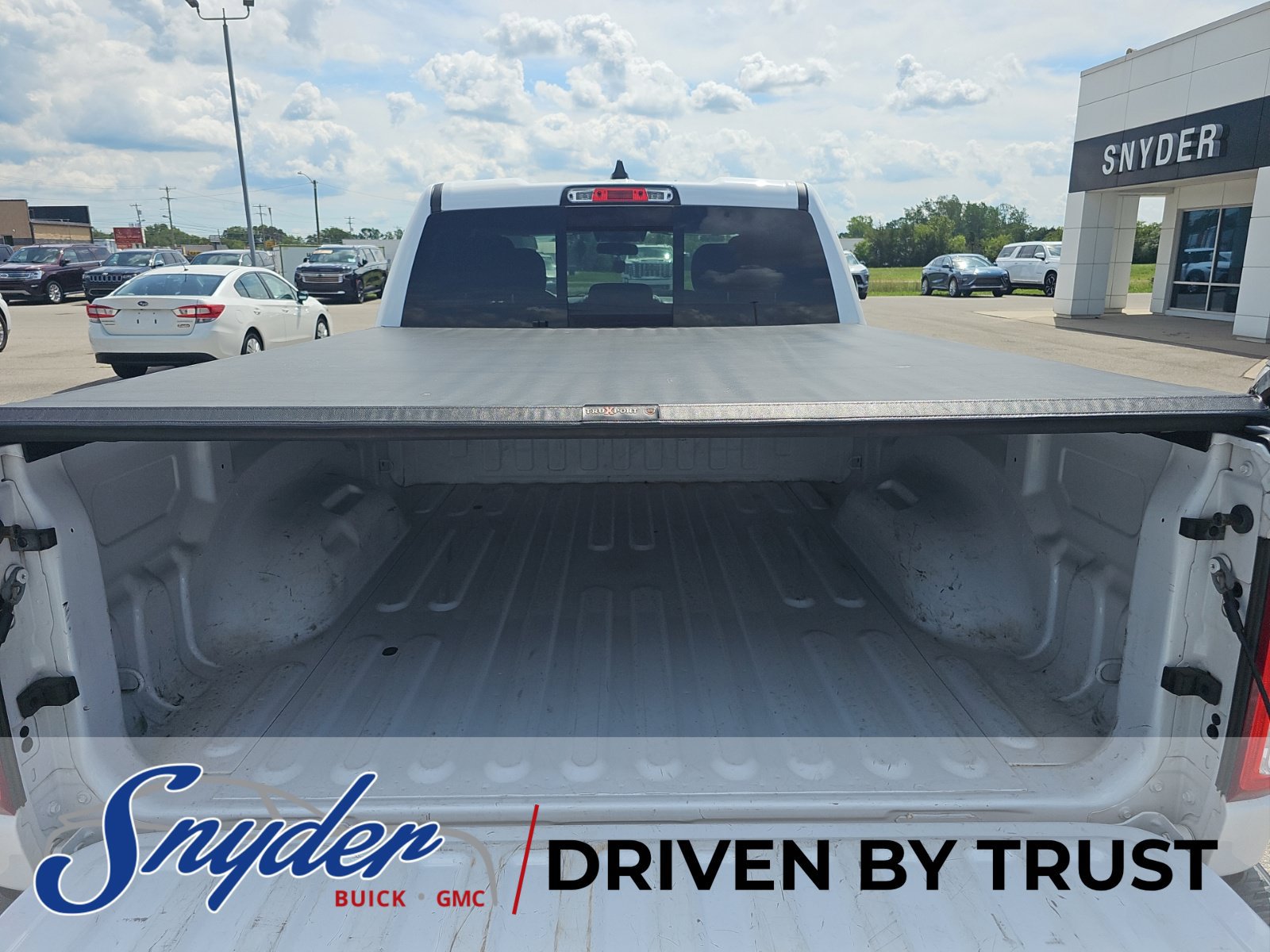 Used 2022 RAM 1500 Tradesman RWD image 3