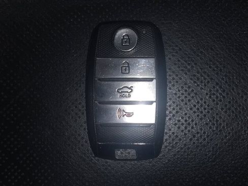 Used 2018 Kia Optima EX w/ Premium Package FWD image 32