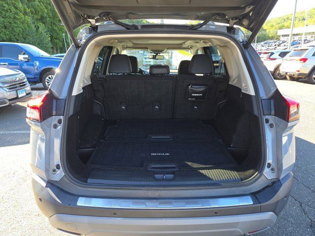 Used 2021 Nissan Rogue SL AWD/4WD image 14