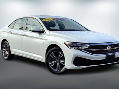 Used 2023 Volkswagen Jetta SE