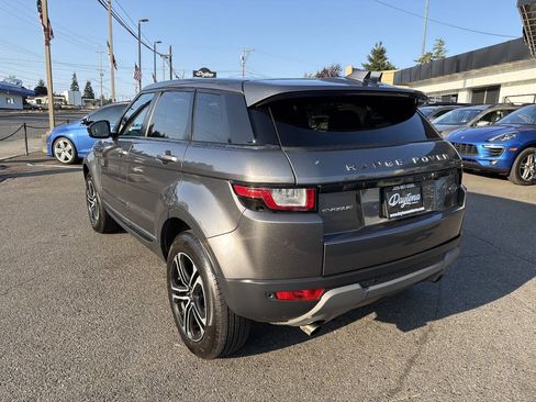 Used 2017 Land Rover Range Rover Evoque SE Premium AWD/4WD image 4