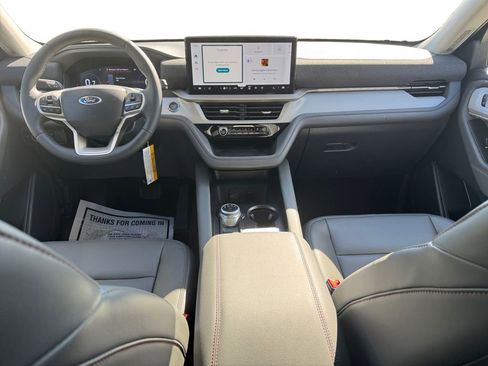 New 2026 Ford Explorer Active w/ Active Comfort Package image 12