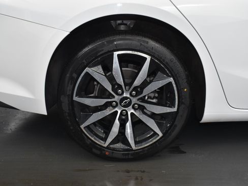 Used 2023 Chevrolet Malibu RS image 9