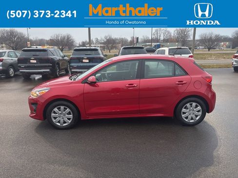 Used 2023 Kia Rio S image 2
