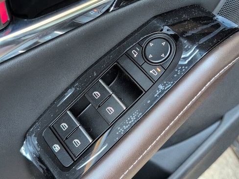 Used 2025 MAZDA CX-30 AWD 2.5 S w/ Premium Package image 17