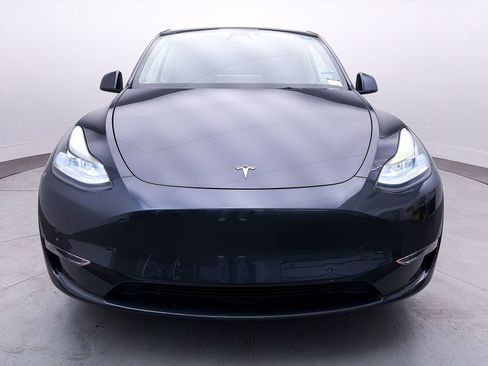 Used 2021 Tesla Model Y Performance image 11