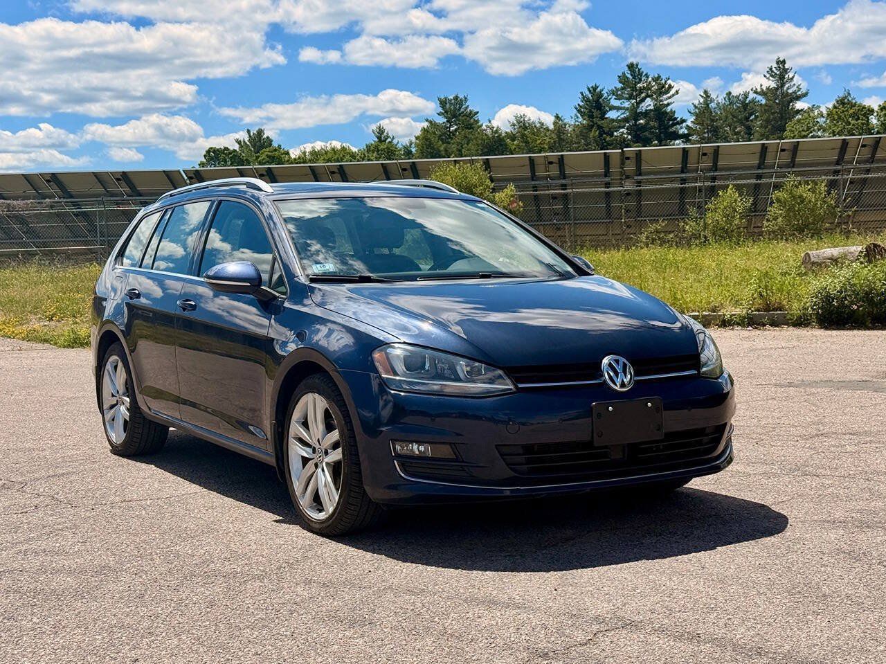 Used 2015 Volkswagen Golf SEL FWD image 7