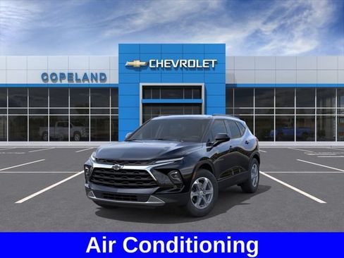 New 2026 Chevrolet Blazer LT w/ Convenience Package FWD image 9