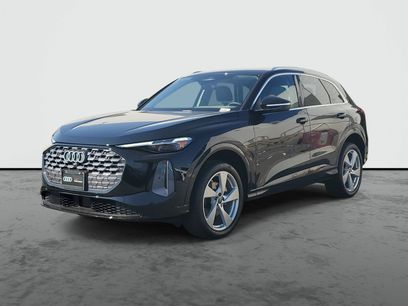 Used 2025 Audi Q5 Premium Plus w/ Premium Plus
