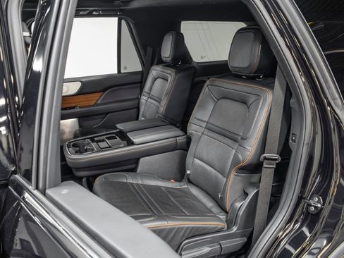 Used 2022 Lincoln Navigator Black Label image 48
