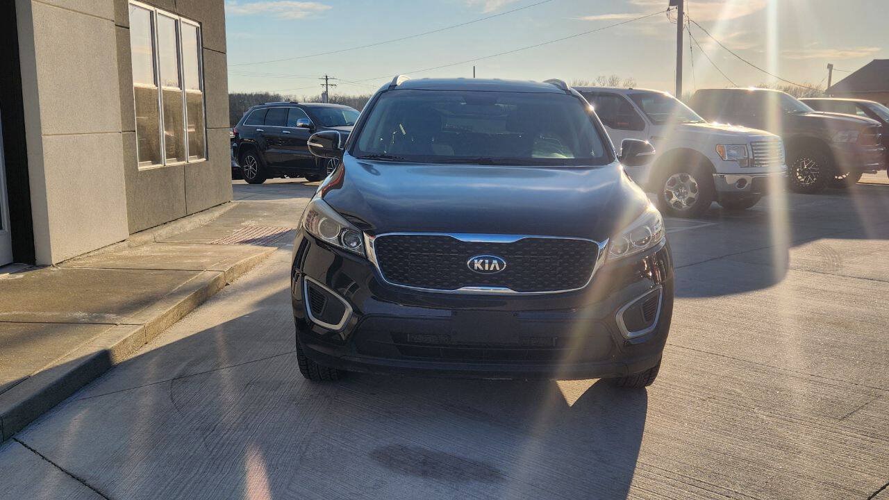 Used 2017 Kia Sorento AWD image 6
