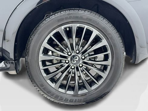 Used 2022 INFINITI QX80 Sensory w/ Cargo Package image 56