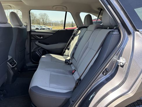 Certified 2025 Subaru Outback Premium AWD/4WD image 32