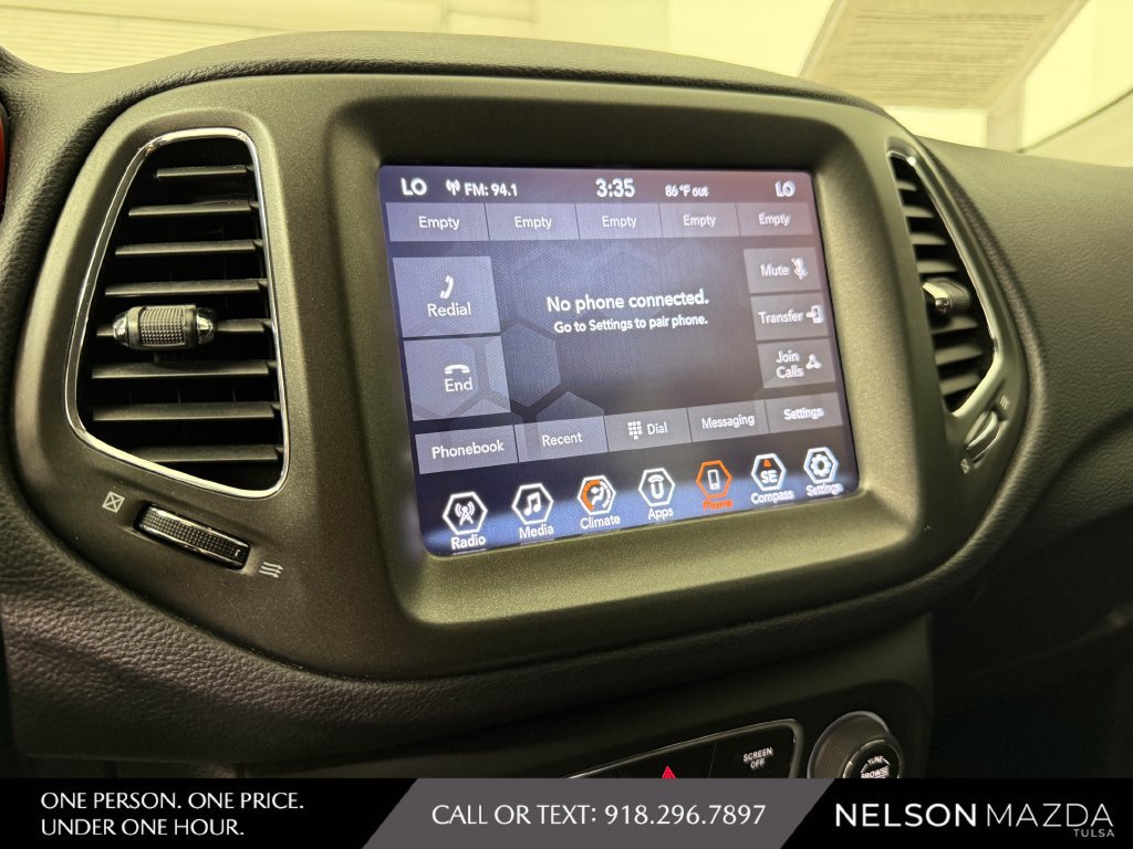 Used 2020 Jeep Compass Trailhawk AWD/4WD image 30