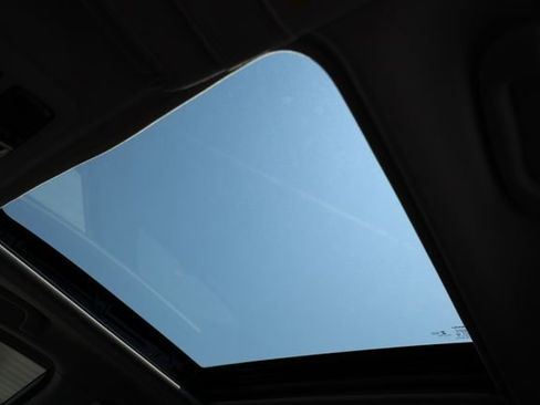 Used 2018 Subaru Forester 2.5i Touring w/ Popular Package #2 AWD/4WD image 45