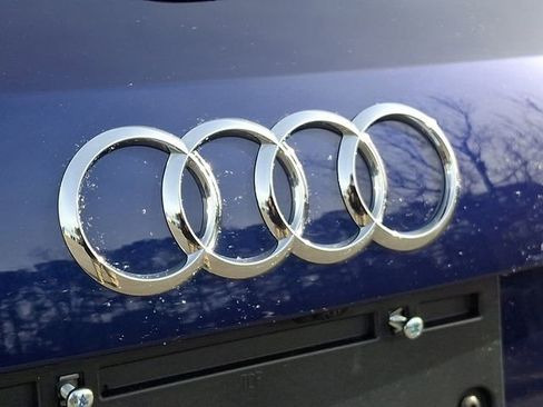 Used 2022 Audi Q3 2.0T Premium Plus image 36