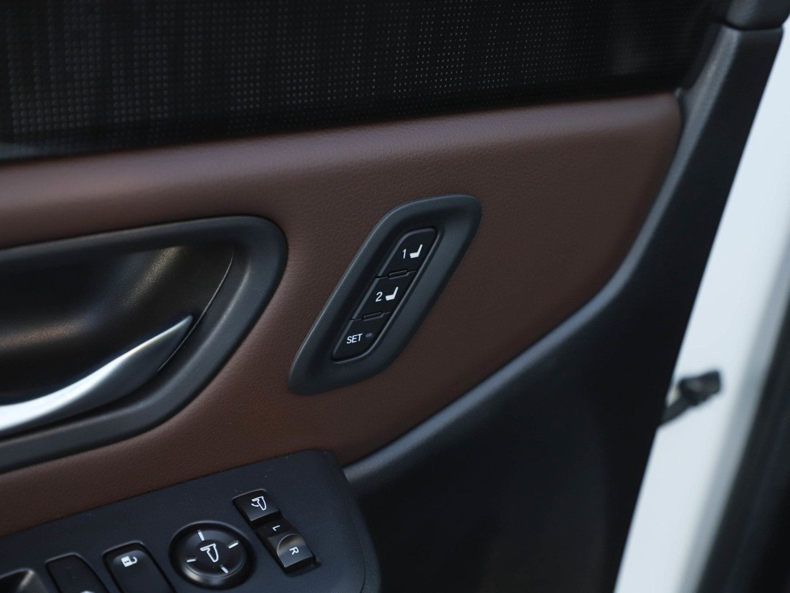 Used 2024 Honda Pilot Elite image 24