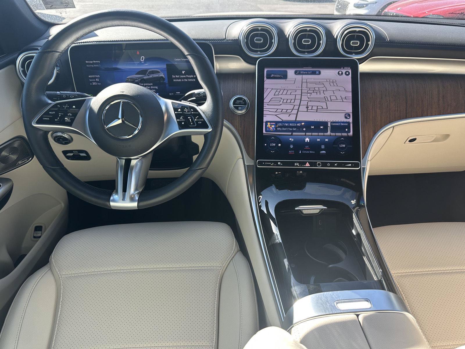 Used 2023 Mercedes-Benz GLC 300 4MATIC image 24