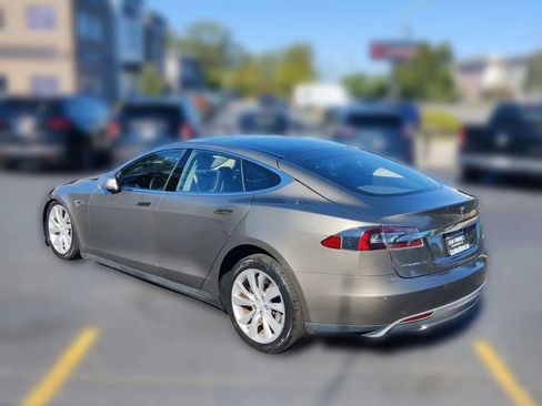 Used 2015 Tesla Model S 85D image 8